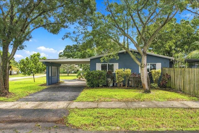 3366 SW 16TH Court, Fort Lauderdale, FL 33312