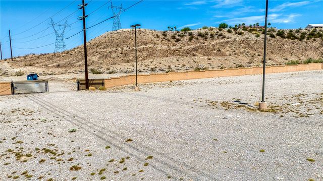 2620 Desert Foothills Boulevard, Bullhead City, AZ 86429