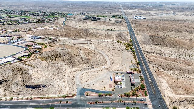 2620 Desert Foothills Boulevard, Bullhead City, AZ 86429