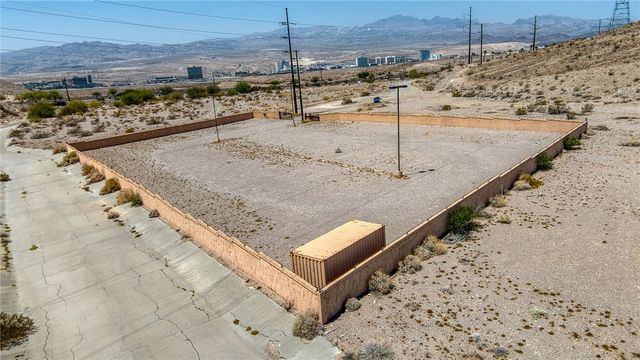 2620 Desert Foothills Boulevard, Bullhead City, AZ 86429