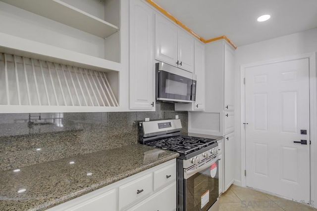 838 David Dr, Chula Vista, CA 91910