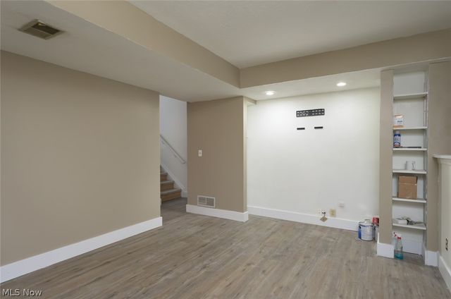 1033 Sunnywood Lane, Ravenna, OH 44266