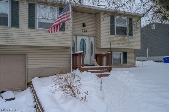 1033 Sunnywood Lane, Ravenna, OH 44266