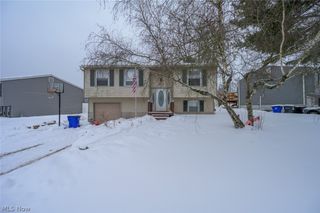 1033 Sunnywood Lane, Ravenna, OH 44266