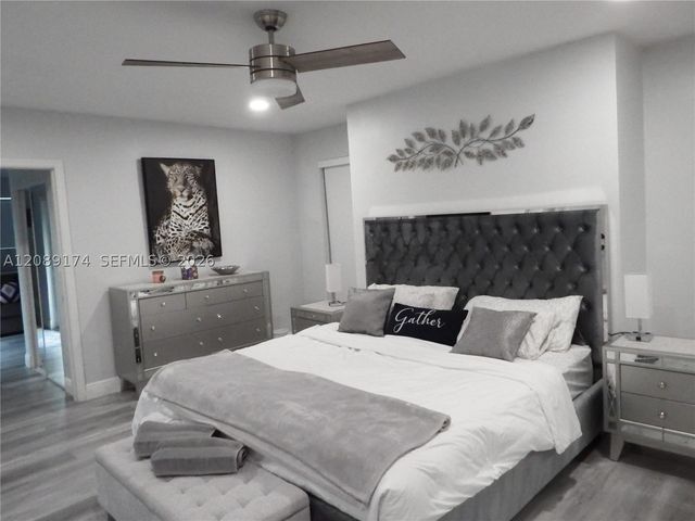 1711 N 50th Ave, Hollywood, FL 33021