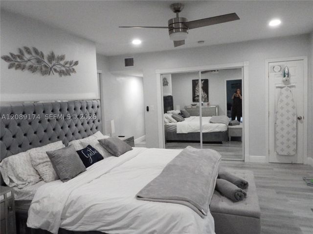 1711 N 50th Ave, Hollywood, FL 33021