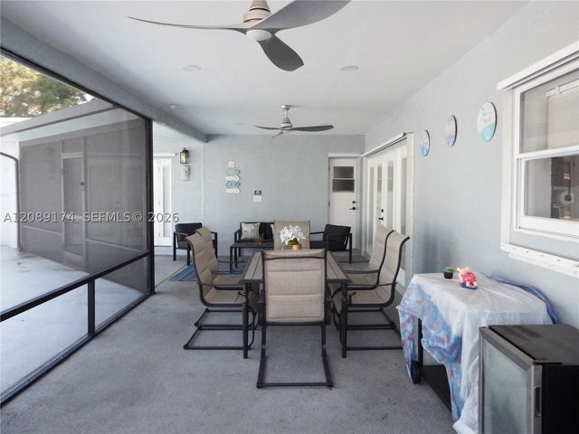 1711 N 50th Ave, Hollywood, FL 33021