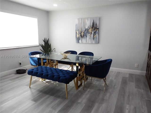 1711 N 50th Ave, Hollywood, FL 33021