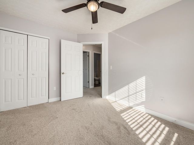 864 Robmeyer Drive, Columbus, OH 43207