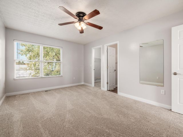 864 Robmeyer Drive, Columbus, OH 43207