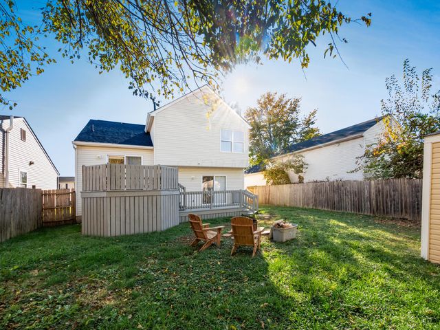 864 Robmeyer Drive, Columbus, OH 43207