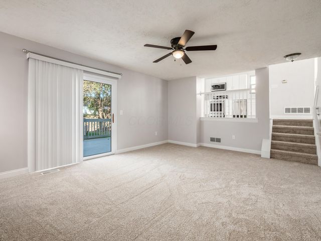 864 Robmeyer Drive, Columbus, OH 43207