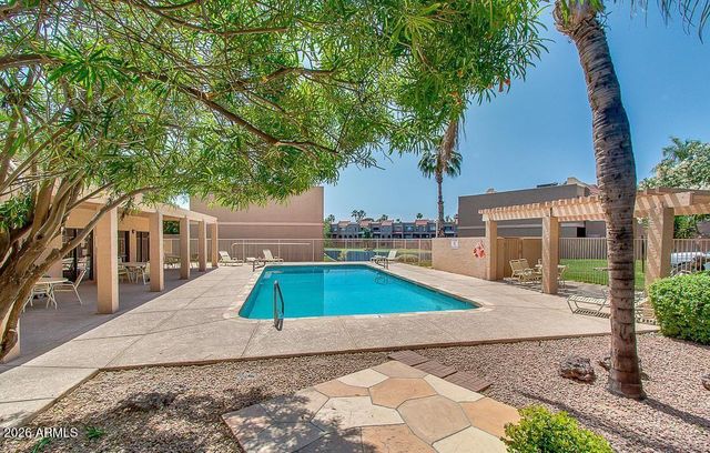 2524 S EL PARADISO Drive 57, Mesa, AZ 85202