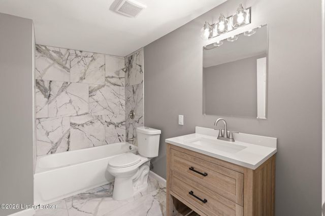 2917 S 6th St, Louisville, KY 40208