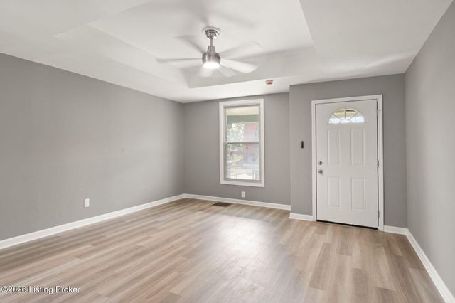 2917 S 6th St, Louisville, KY 40208