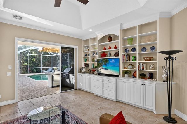 404 PARTRIDGE CIRCLE, Sarasota, FL 34236