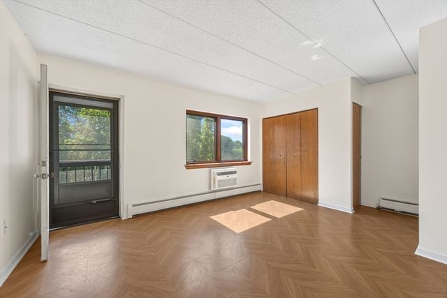 180 Green St 406, Melrose, MA 02176
