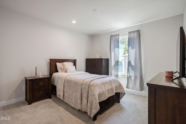 1616 Crimson Leaf Lane, Wake Forest, NC 27587