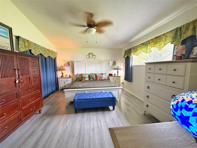 5090 INDIAN OCEAN LOOP, Tavares, FL 32778