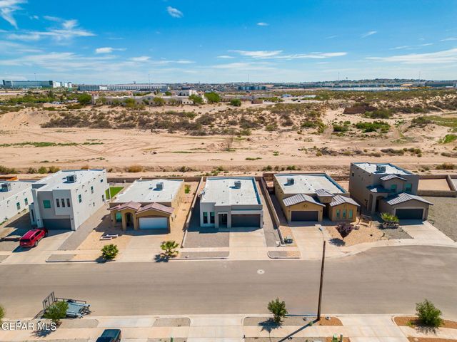 10184 Texas Madrone Drive, Socorro, TX 79927