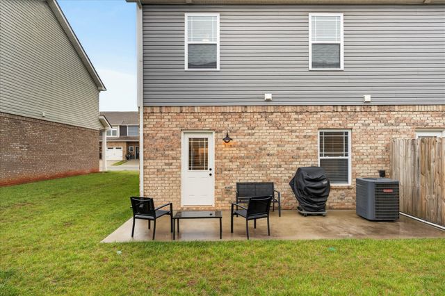 341 Fallow Cir, Clarksville, TN 37040