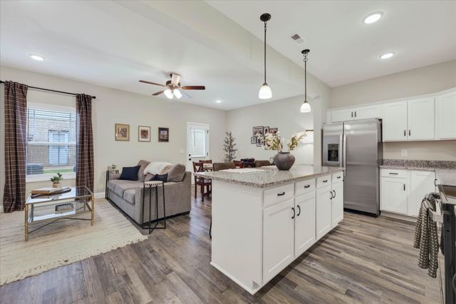 341 Fallow Cir, Clarksville, TN 37040