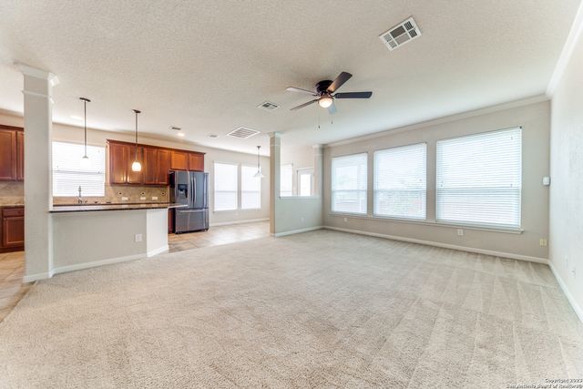 25031 McBride Dr, San Antonio, TX 78255