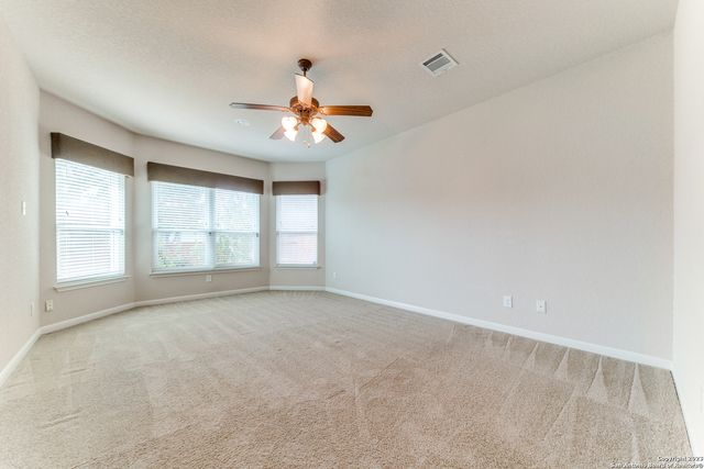 25031 McBride Dr, San Antonio, TX 78255