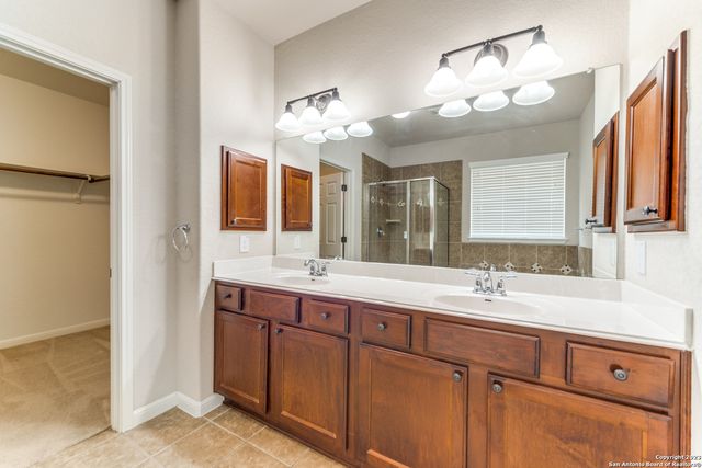25031 McBride Dr, San Antonio, TX 78255
