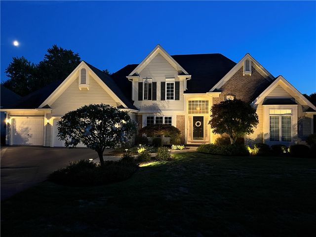 3442 Woodlands Circle, Walworth, NY 14502