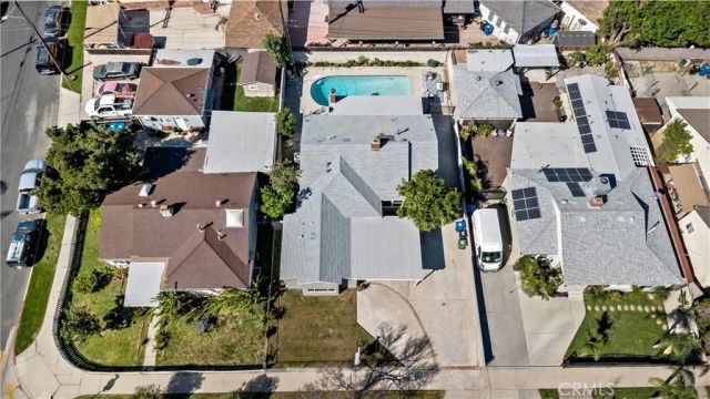14519 Dyer, Sylmar, CA 91342