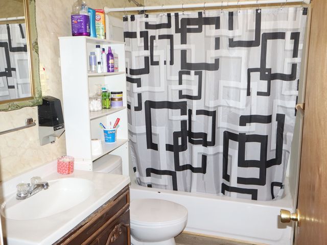 1404 S Monroe Street, Streator, IL 61364