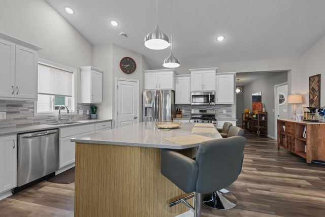 15251 Vicuna Street NW, Anoka, MN 55303