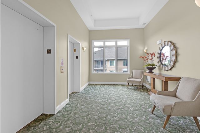 1731 Pavilion Way 505, Park Ridge, IL 60068