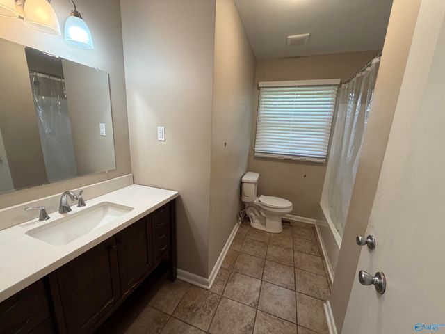2116 Gilbreath Road, Huntsville, AL 35810