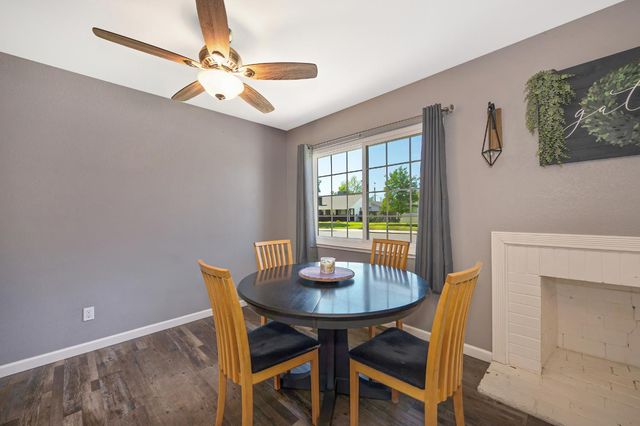 2560 Carson Way, Sacramento, CA 95821