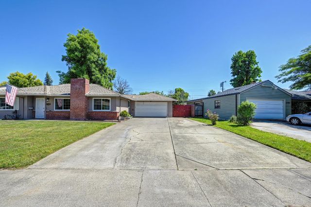 2560 Carson Way, Sacramento, CA 95821
