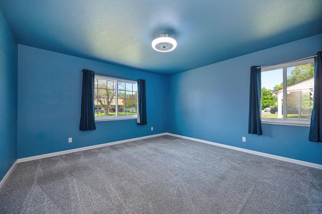 2560 Carson Way, Sacramento, CA 95821