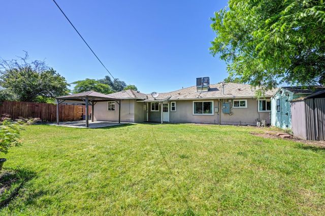 2560 Carson Way, Sacramento, CA 95821