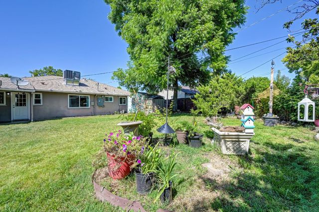 2560 Carson Way, Sacramento, CA 95821