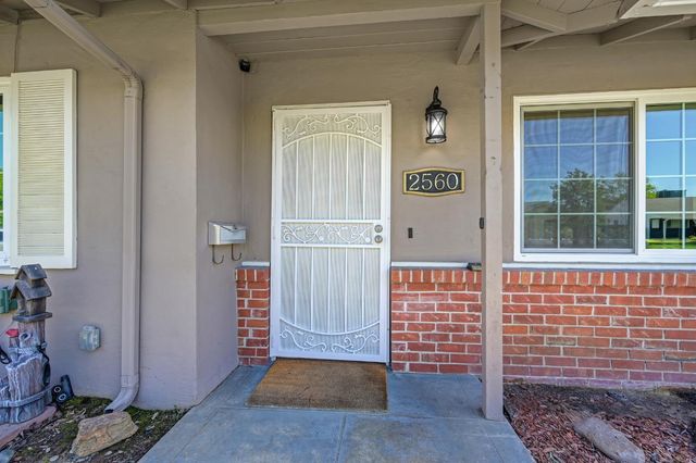 2560 Carson Way, Sacramento, CA 95821