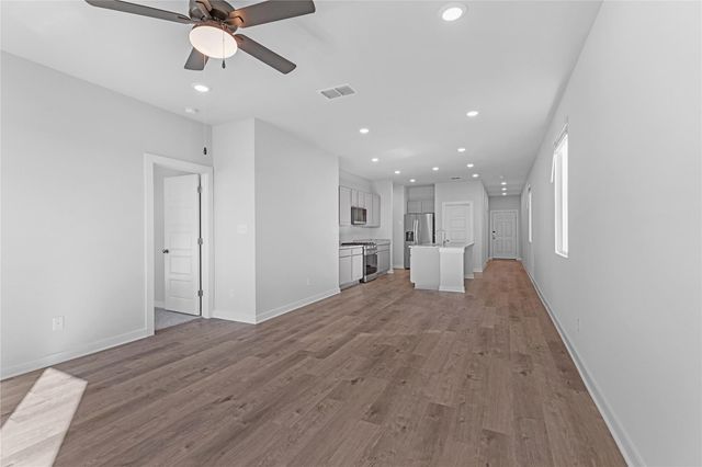 13412 Desert Orchid DR, Buda, TX 78610