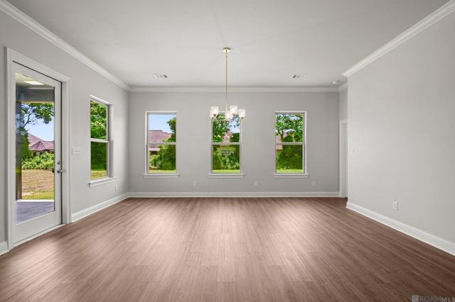 12077 Clare Ct, Geismar, LA 70734