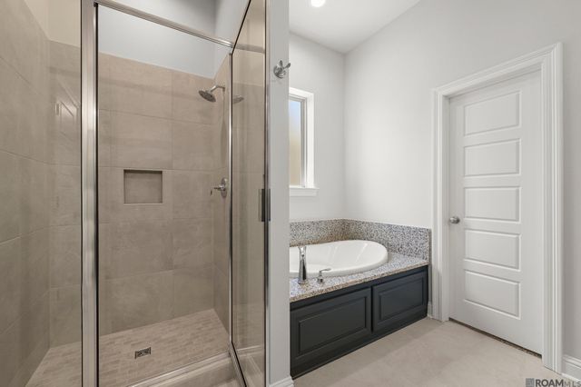 12077 Clare Ct, Geismar, LA 70734