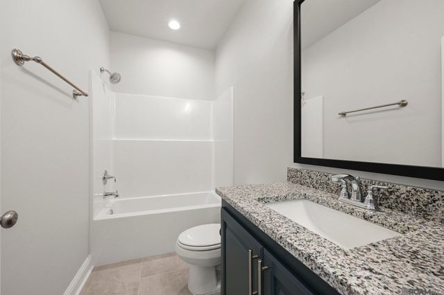 12077 Clare Ct, Geismar, LA 70734