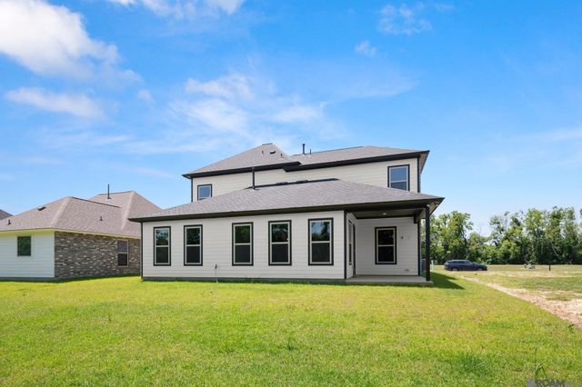 12077 Clare Ct, Geismar, LA 70734