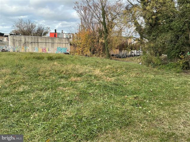 1519 N MONROE ST, Baltimore, MD 21217