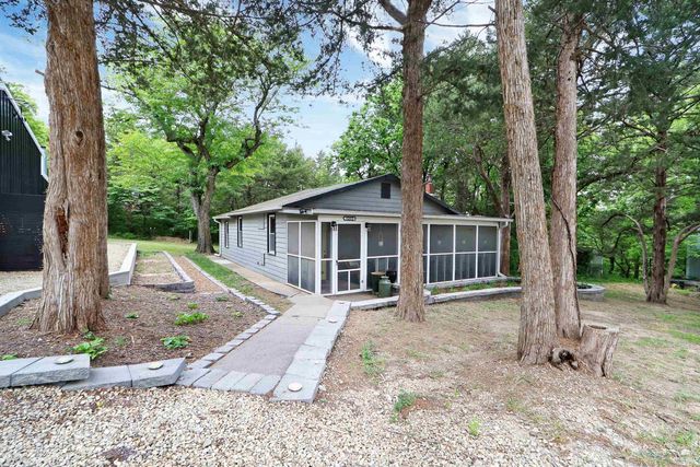 11203 Rimrock Drive, Manhattan, KS 66503