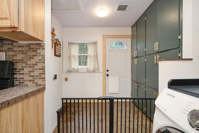 11203 Rimrock Drive, Manhattan, KS 66503