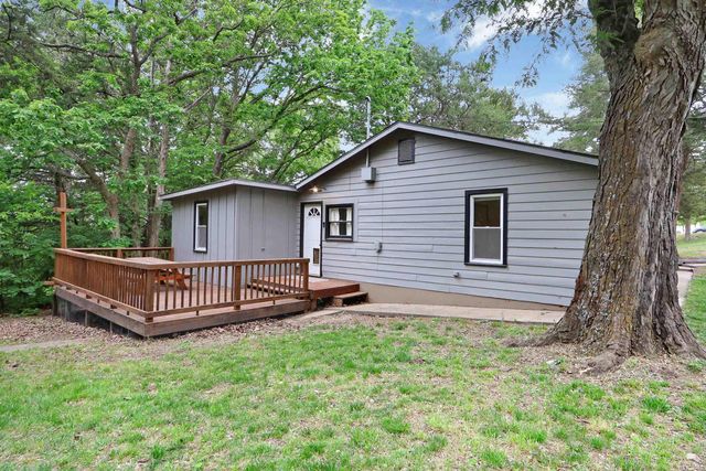 11203 Rimrock Drive, Manhattan, KS 66503